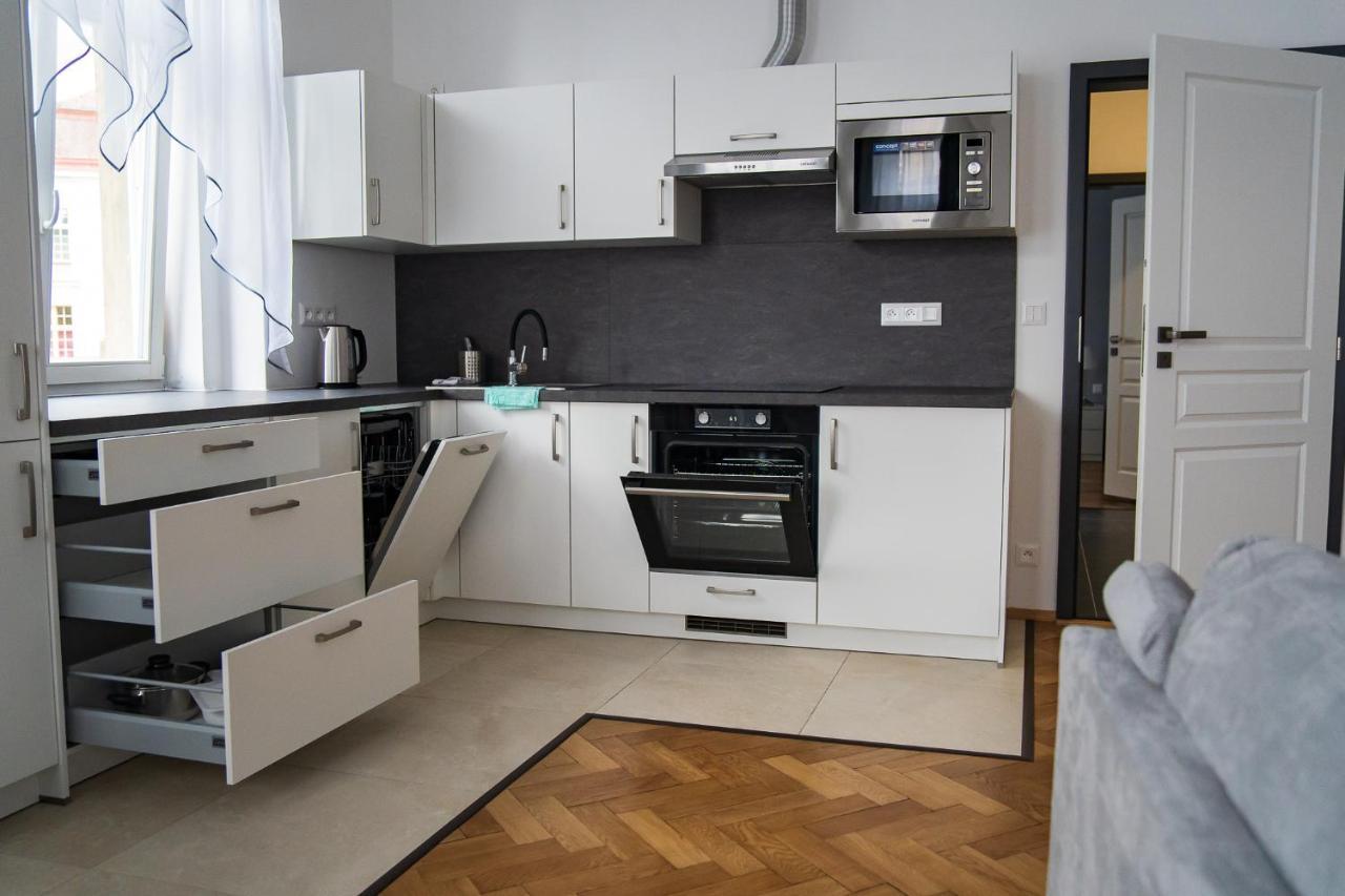 Top Class Apartments In Carlsbad Bulharska Street KLV Exterior foto