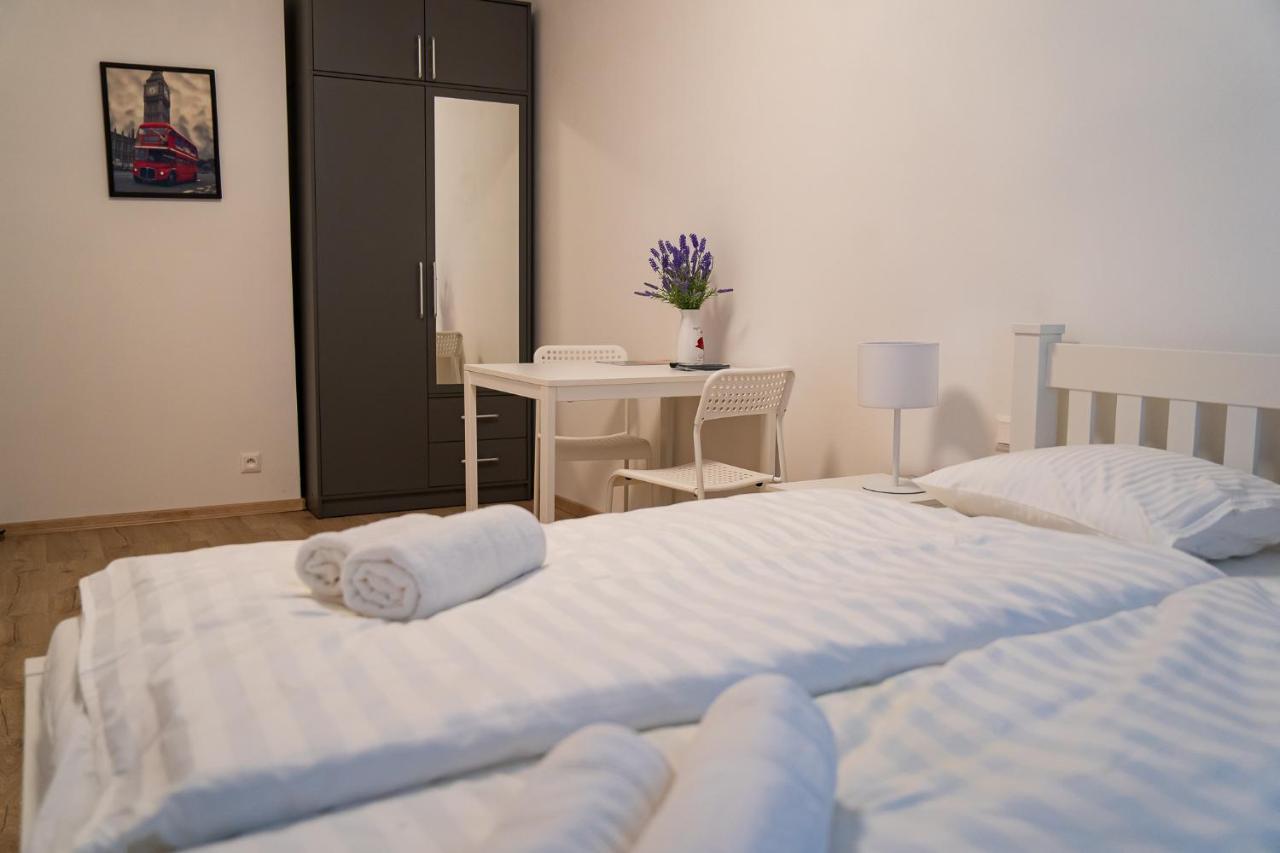 Top Class Apartments In Carlsbad Bulharska Street KLV Exterior foto