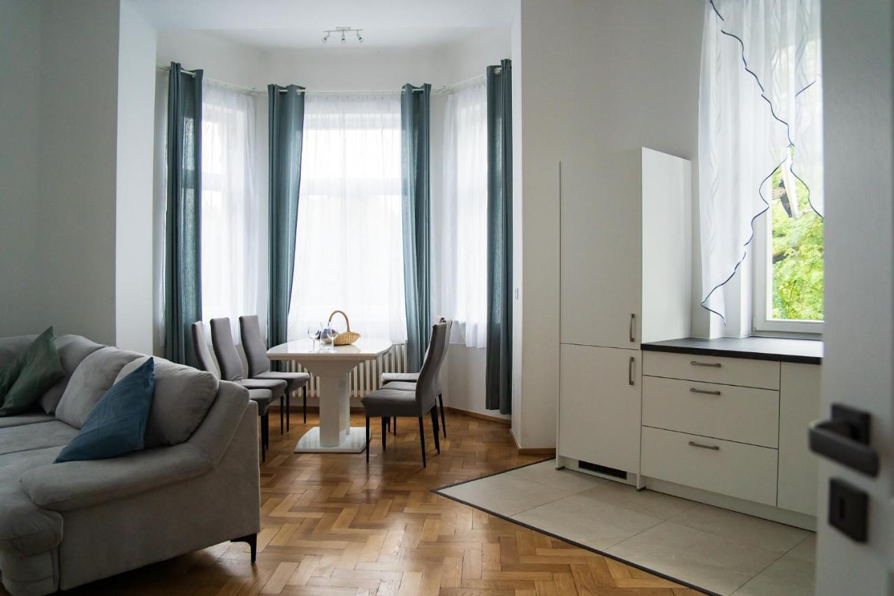Top Class Apartments In Carlsbad Bulharska Street KLV Exterior foto
