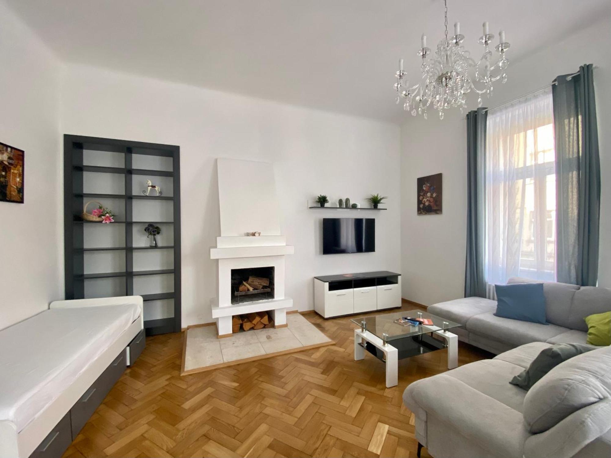 Top Class Apartments In Carlsbad Bulharska Street KLV Exterior foto