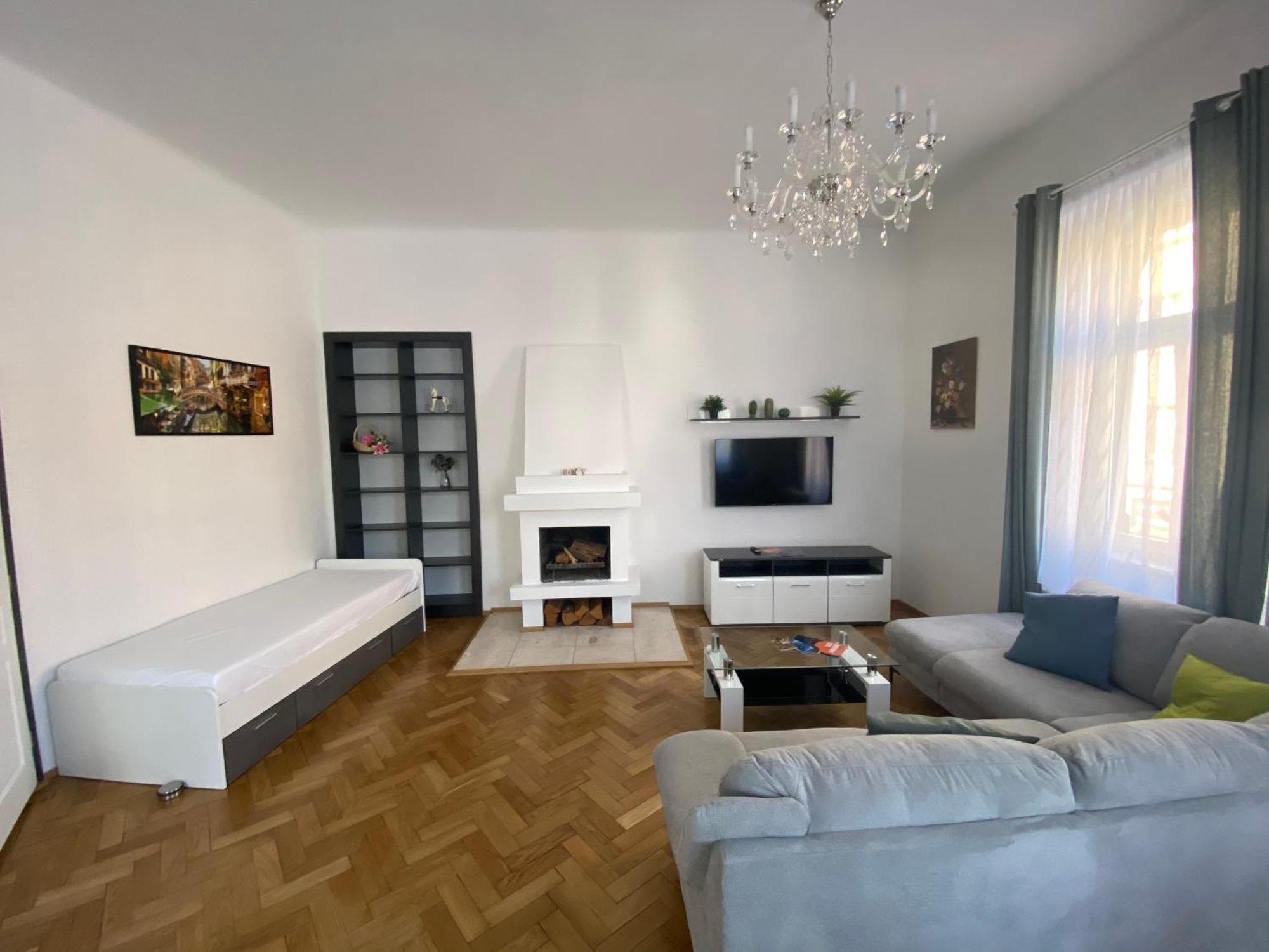 Top Class Apartments In Carlsbad Bulharska Street KLV Exterior foto